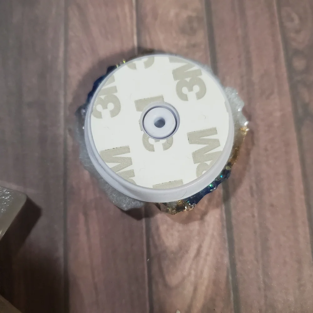 2/$25 Self defense/phone grip - Picture 3 of 4